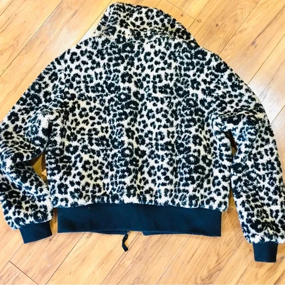 New York Company Fleece Sherpa cheetah animal print jacket coat winter m…